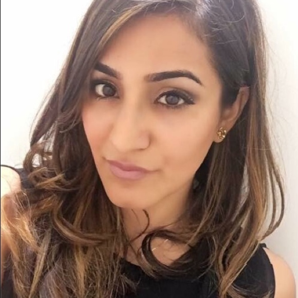 Meet your Posher, Feroza